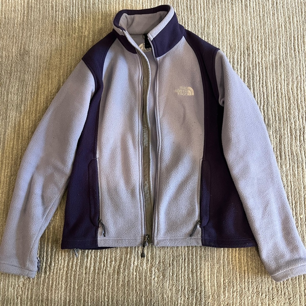 The North Face Lavender & Deep Purple Women's Fleece Jacket